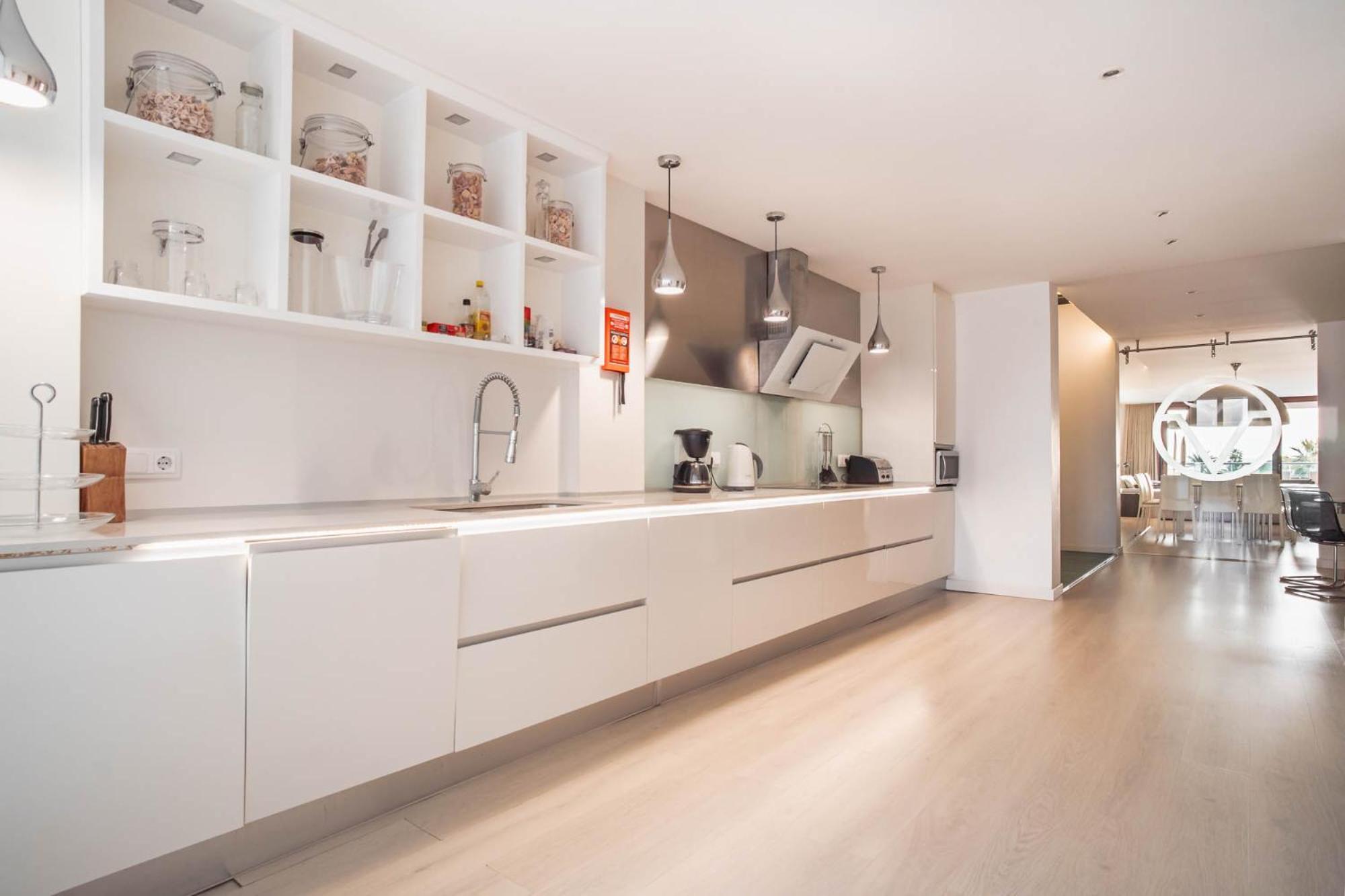 Luxury Sea View Apartment In Puerto De Alcudia Kültér fotó
